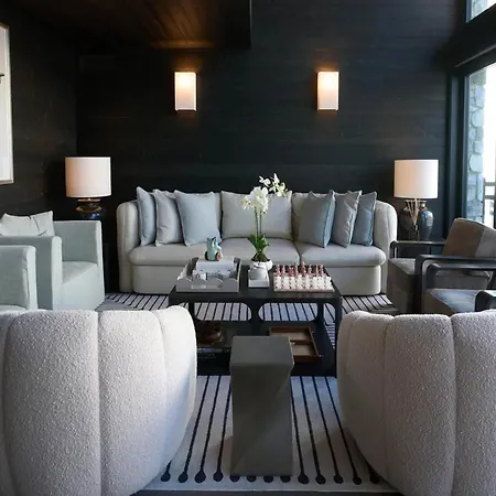 Holiday home Lavish Chalet With Hot Tub